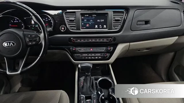 Kia The New Carnival 2020 Серебряный из Кореи, фото 5