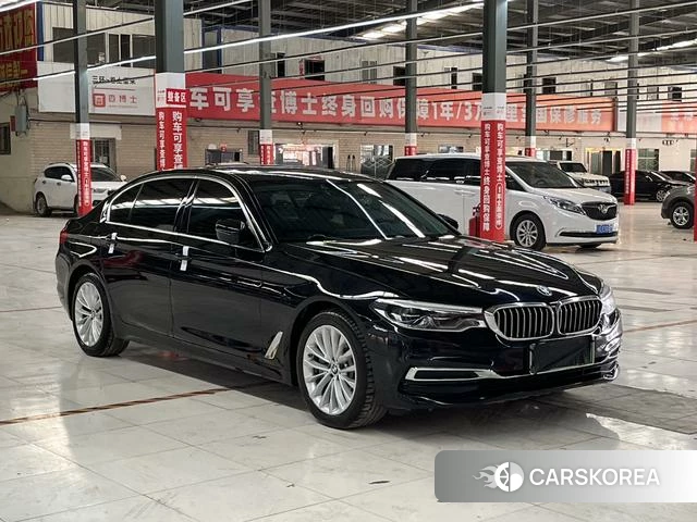 BMW 5 series PHEV 2021 Черный из Китая, фото 5