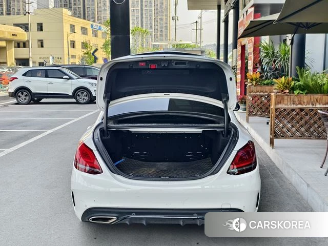 Mercedes-Benz Class C 2021 Белый из Китая, фото 5