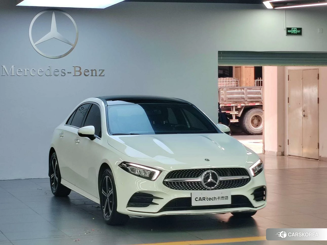 Mercedes-Benz Class A 2022 Белый из Китая, фото 5