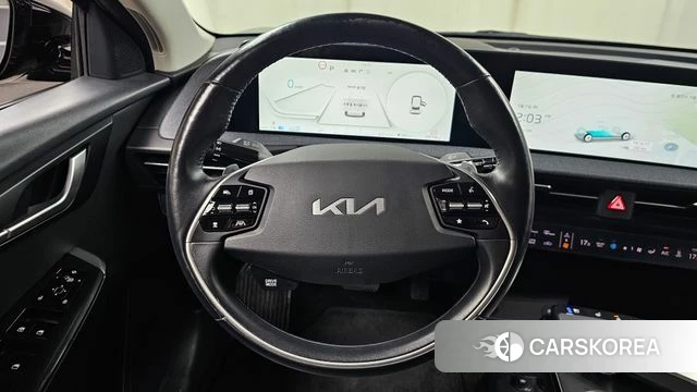 Kia EV6 2023 Черный из Кореи, фото 5