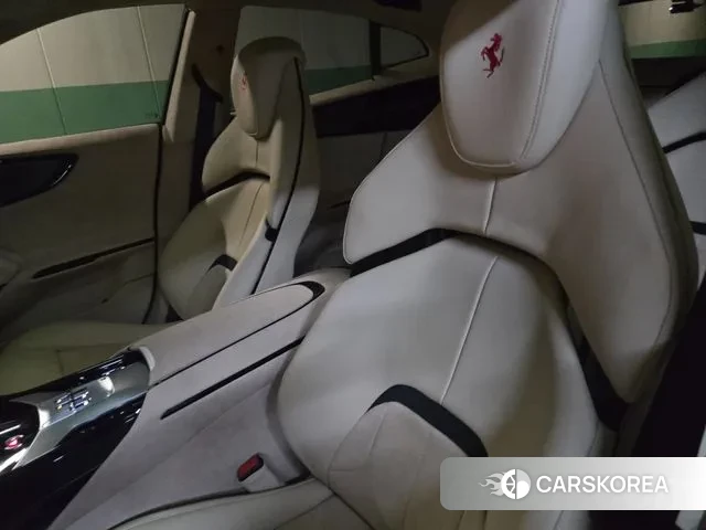 Ferrari Furosange 2025 Красный из Кореи, фото 5