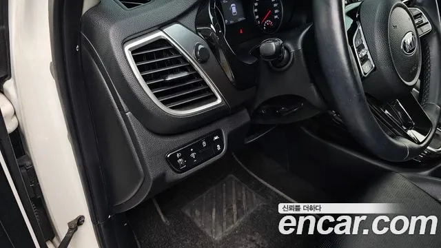 Kia Seltos 2021 Белый из Кореи, фото 5