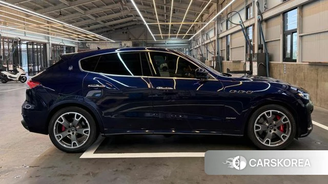 Maserati Levante 2020 Синий из Кореи, фото 5