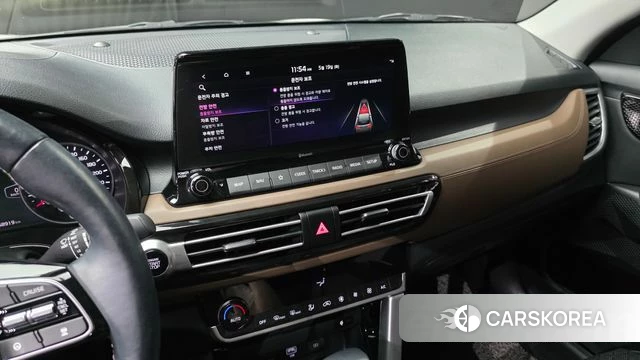 Kia Seltos 2022 Белый из Кореи, фото 5