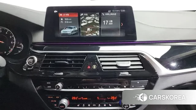 BMW 5 Series (G30) 2018 Белый из Кореи, фото 5