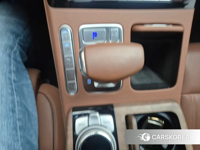 Genesis G90 2019 Черный из Кореи, фото 5