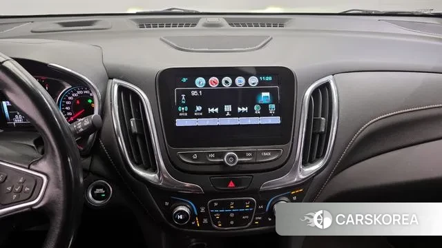 Chevrolet (GM Daewoo) Equinox 2018 Серебряный из Кореи, фото 5