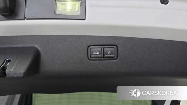 Genesis GV70 2023 Белый из Кореи, фото 5