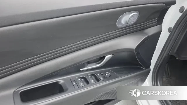 Hyundai Avante (CN7) 2022 Белый из Кореи, фото 5