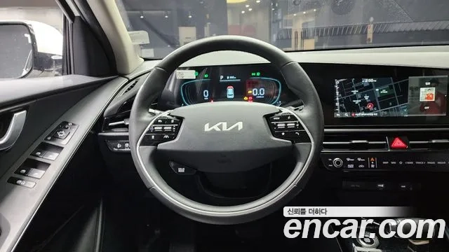 Kia Di Ol Nu Niro 2022 Белый из Кореи, фото 5