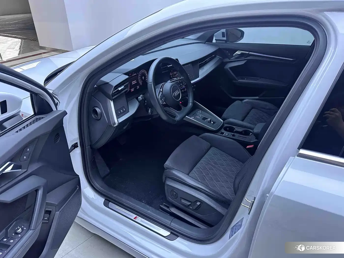 Audi A3 2024 Белый из Китая, фото 5