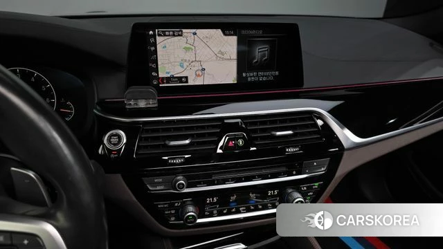 BMW 5 Series (G30) 2019 Синий из Кореи, фото 5