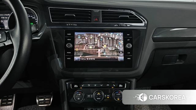 Volkswagen Tiguan second Generation 2020 Белый из Кореи, фото 5