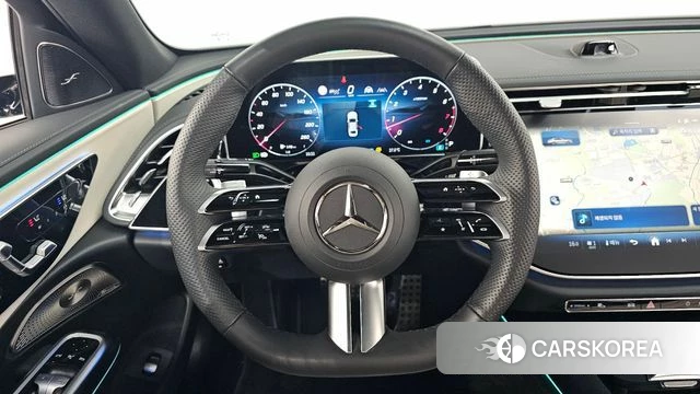 Mercedes-Benz E-Class W214 2024 Белый из Кореи, фото 5