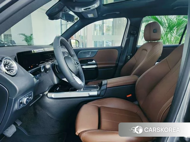 Mercedes-Benz EQB 2026 Темно-серый из Китая, фото 5