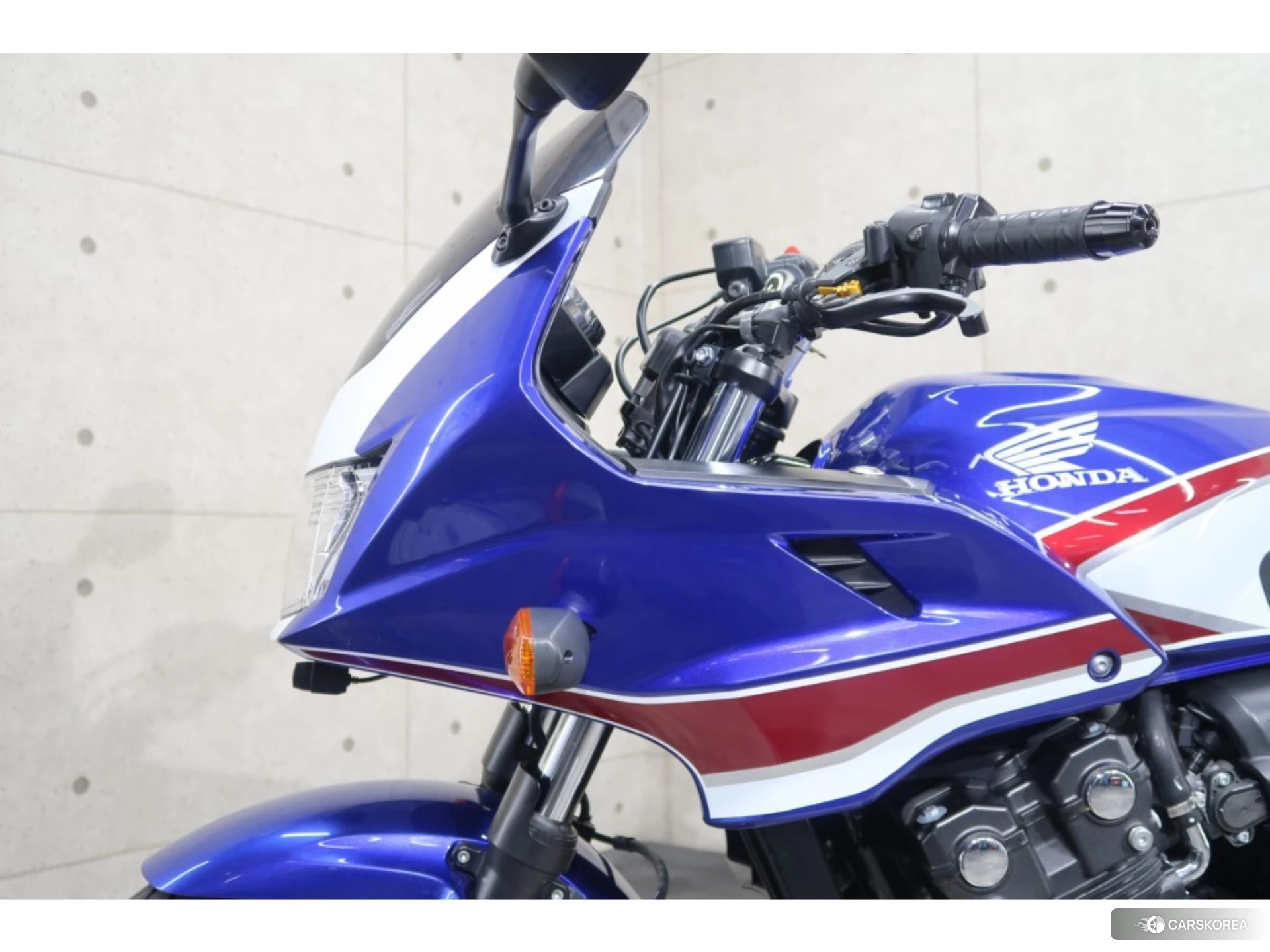 Проданный Honda CB400SF BOLDOR ABS id 4184251 из Японии, фото 3