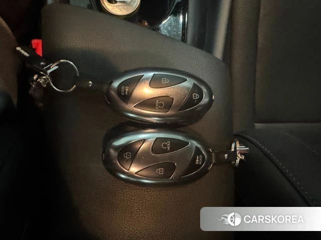 Hyundai The New Avante (CN7) 2024 Белый из Кореи, фото 5