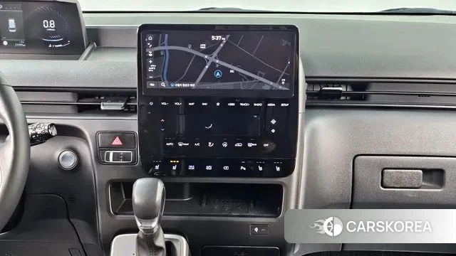 Hyundai Staria 2024 Белый из Кореи, фото 5