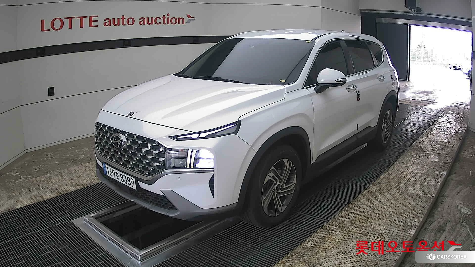 Hyundai Santa Fe 2022 Creamy White Pearl (optional) из Кореи, фото 5