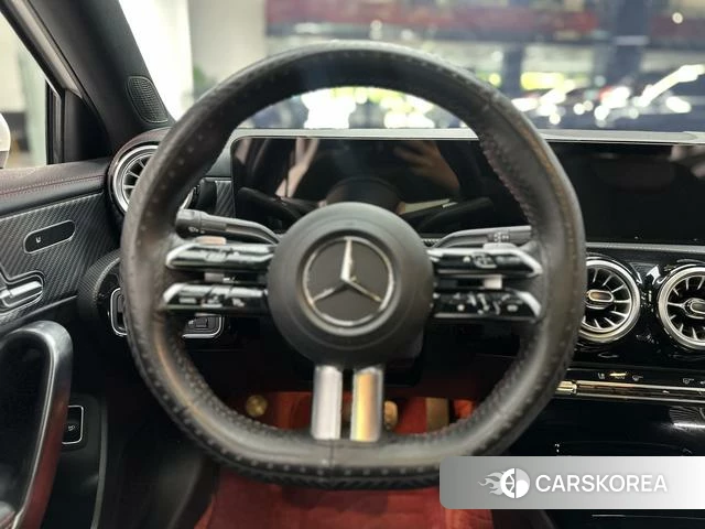 Mercedes-Benz Class A 2025 Белый из Китая, фото 5