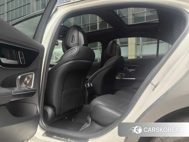 Mercedes-Benz Class C 2025 Темно-серый из Китая, фото 5
