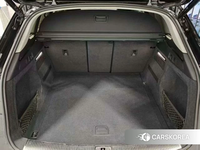 Audi Q5L 2023 Черный из Китая, фото 5