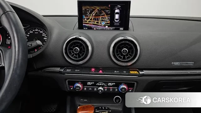 Audi New A3 2018 Черный из Кореи, фото 5