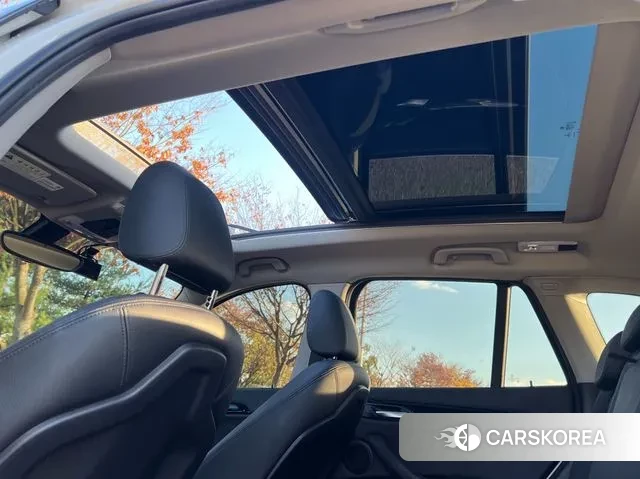 BMW X1 (F48) 2018 Белый из Кореи, фото 5