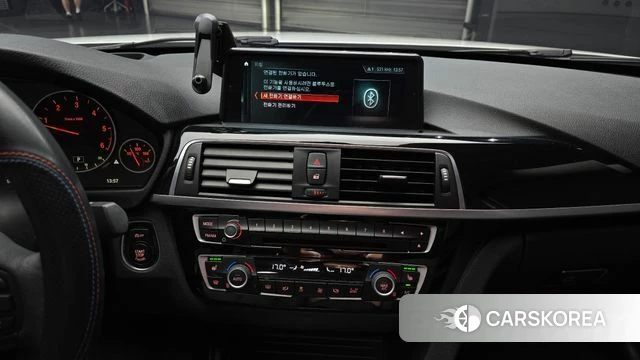 BMW 3 Series (F30) 2018 Белый из Кореи, фото 5