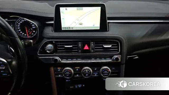 Genesis G70 2019 Коричневый из Кореи, фото 5