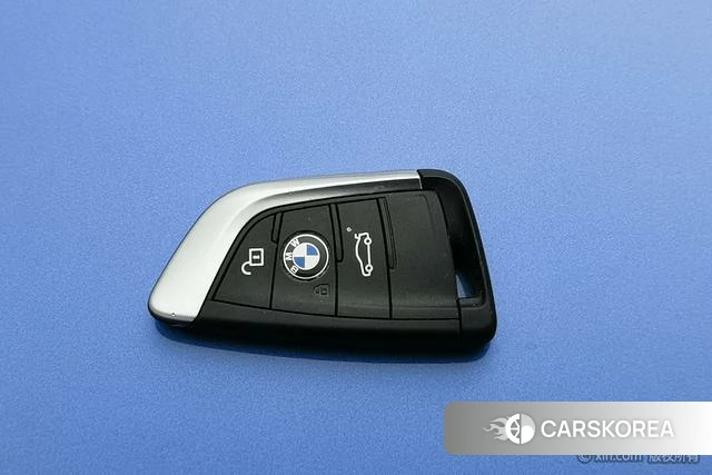 BMW 1 series 2018 Синий из Китая, фото 5