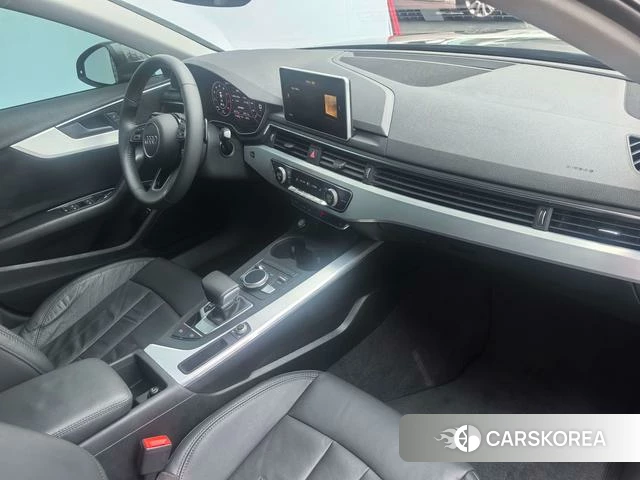 Audi A4L 2018 Коричневый из Китая, фото 5