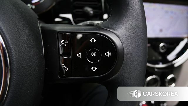 Mini Cooper S 2023 Красный из Кореи, фото 5