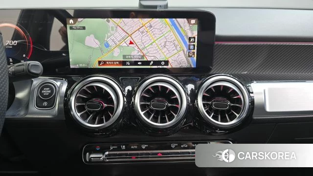 Mercedes-Benz GLB-Class X247 2023 Черный из Кореи, фото 5