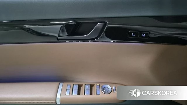Hyundai Grandeur Hybrid (GN7) 2023 Белый из Кореи, фото 5