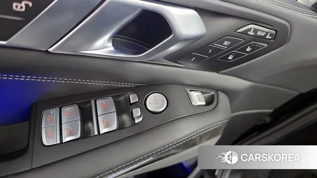 BMW X7 (G07) 2023 Черный из Кореи, фото 5