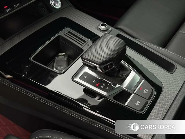 Audi Q5L 2024 Черный из Китая, фото 5