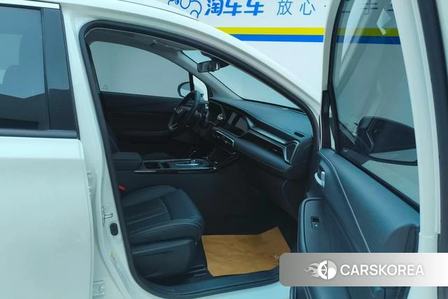GAC Trumpchi Trumpchi GS4 2024 Белый из Китая, фото 5