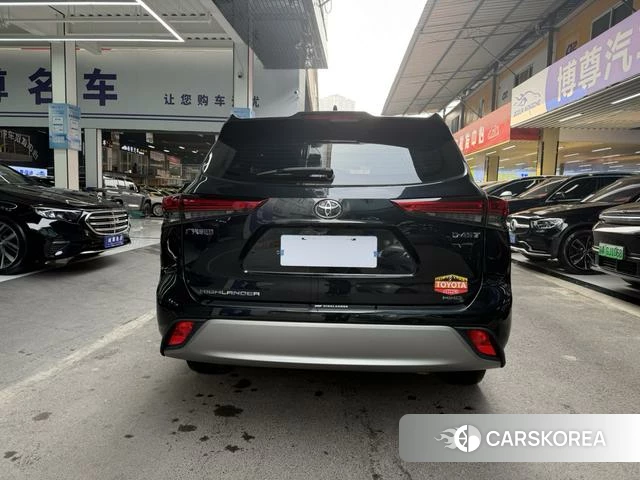 Toyota Highlander 2023 Черный из Китая, фото 5