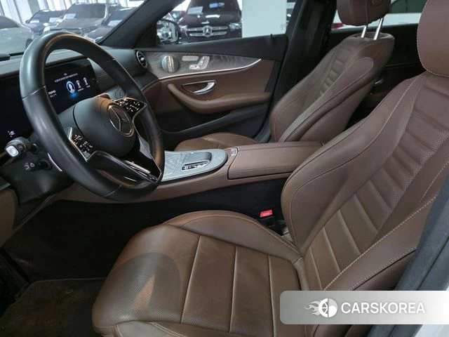 Mercedes-Benz E-Class W213 2022 Белый из Кореи, фото 5