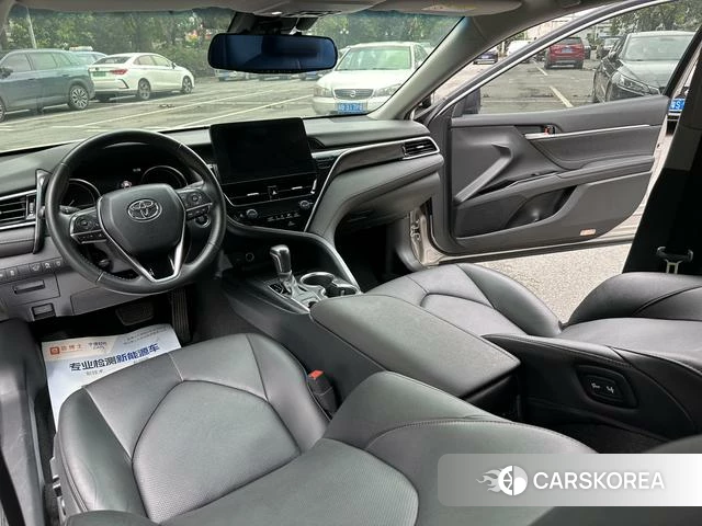 Toyota Camry 2022 Шампань из Китая, фото 5