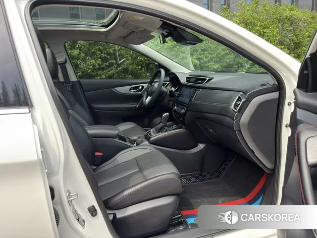 Nissan Qashqai 2022 Белый из Китая, фото 5