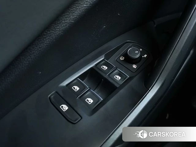 Volkswagen Sagitar 2023 Темно-серый из Китая, фото 5