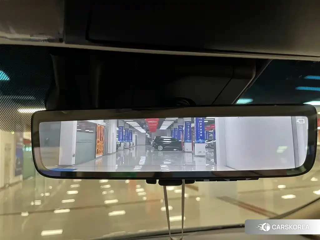 Toyota Elfa 2023 Белый из Китая, фото 5