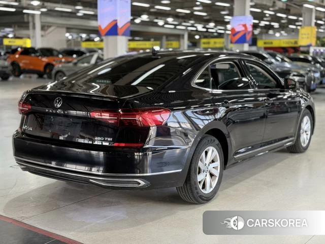 Volkswagen Passat 2021 Черный из Китая, фото 5