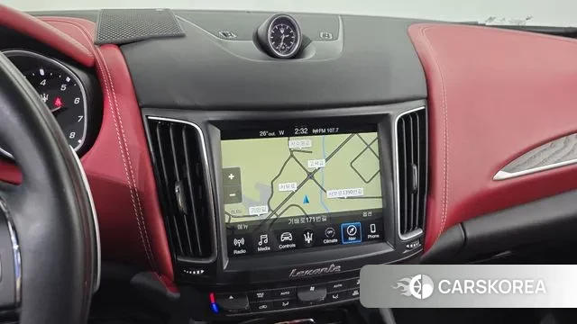 Maserati Levante 2019 Белый из Кореи, фото 5