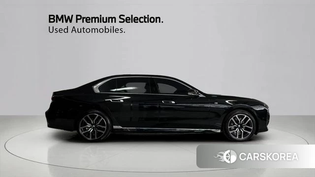 BMW 7 Series (G70) 2024 Черный из Кореи, фото 5