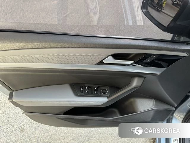 Volkswagen Lavida 2023 Синий из Китая, фото 5