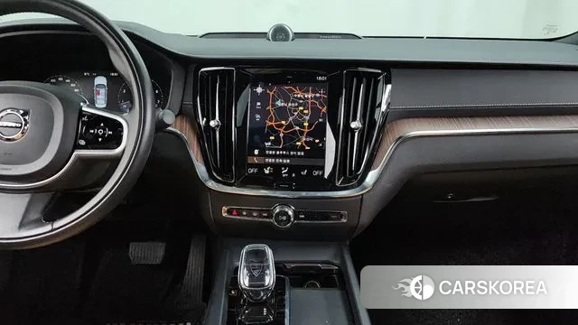 Volvo S60 3rd generation 2021 Черный из Кореи, фото 5